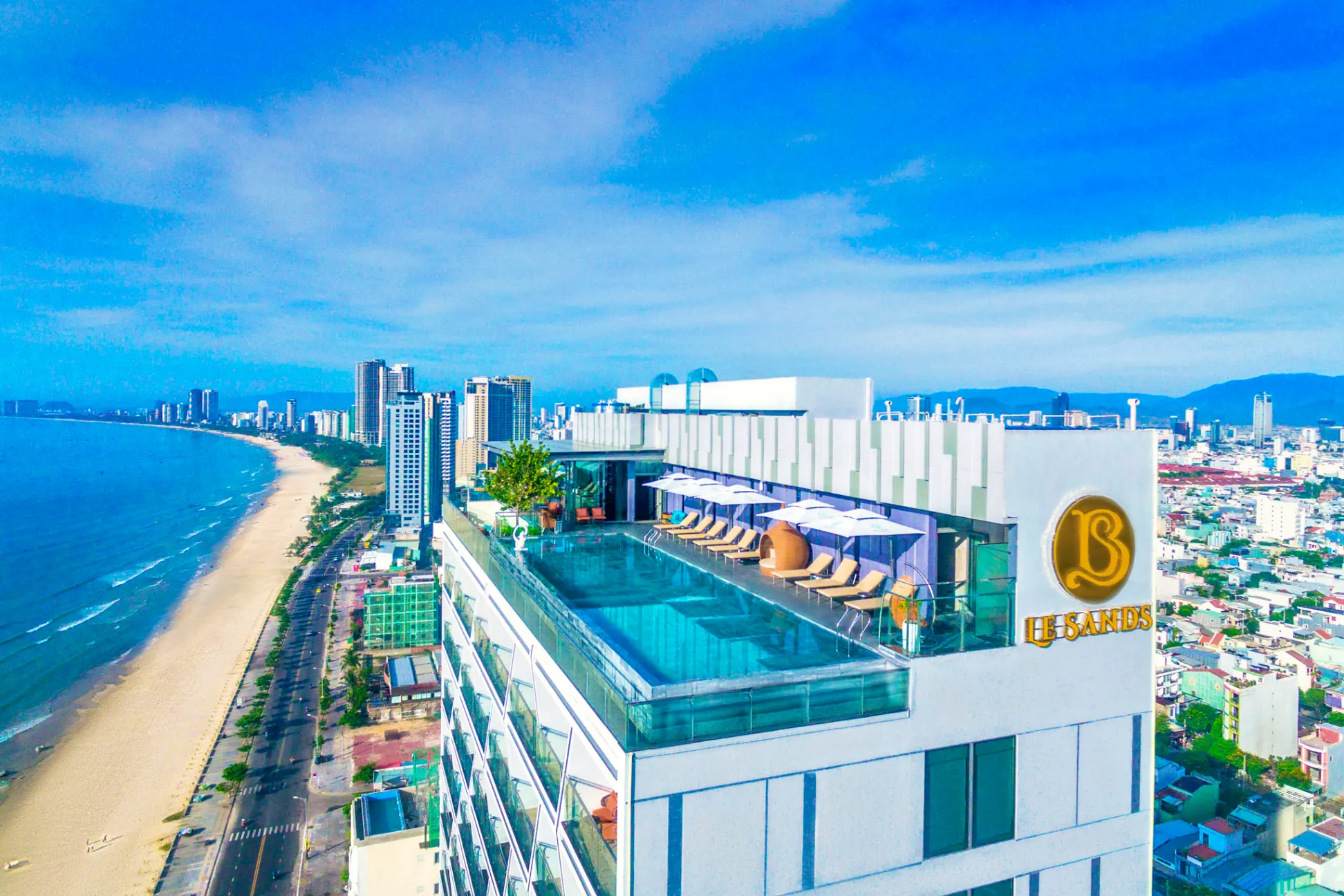 Khách sạn 4 sao Đà Nẵng view biển